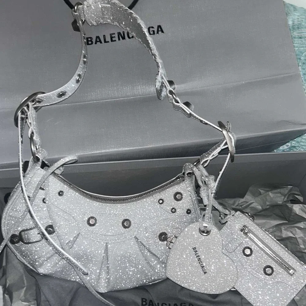 Balenciage Sparkly bag - Picture 3 of 4